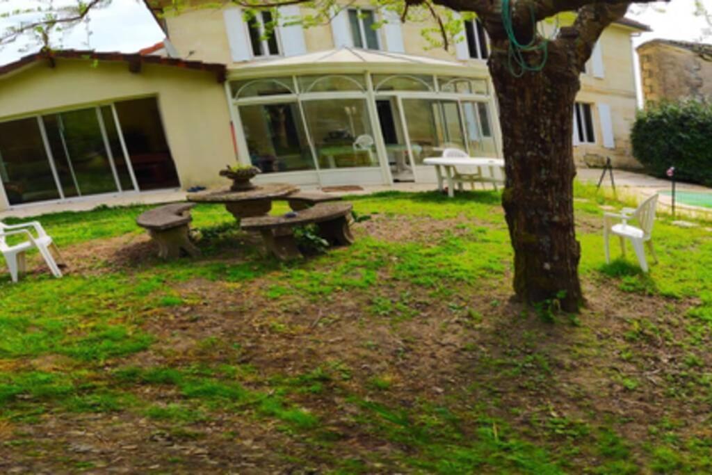 Tizac-De-Lapouyade, Piscine 35 Km De Bordeaux Villa Esterno foto